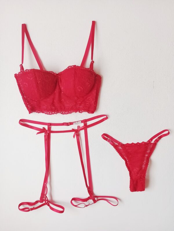 Conjunto Valentina con portaligas - Image 4